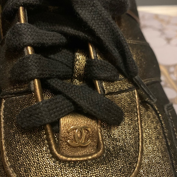 CHANEL Gold and Black Sneakers - Picture 4 of 6
